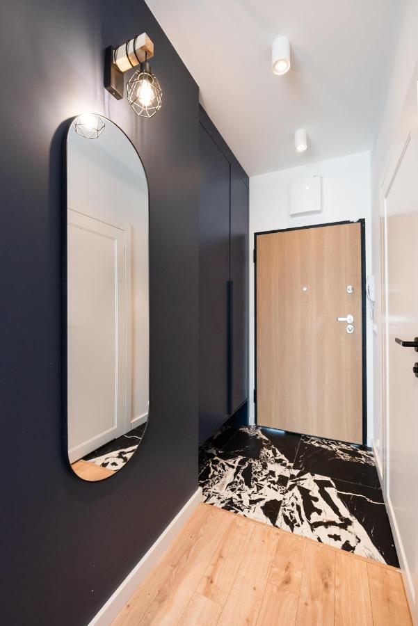 ורשה Postepu Comfort Apartment מראה חיצוני תמונה