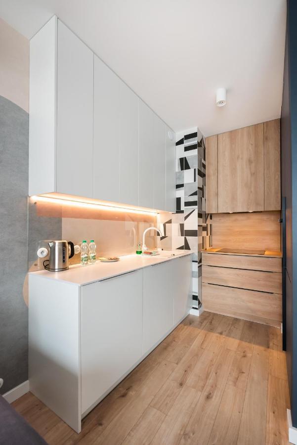 ורשה Postepu Comfort Apartment מראה חיצוני תמונה